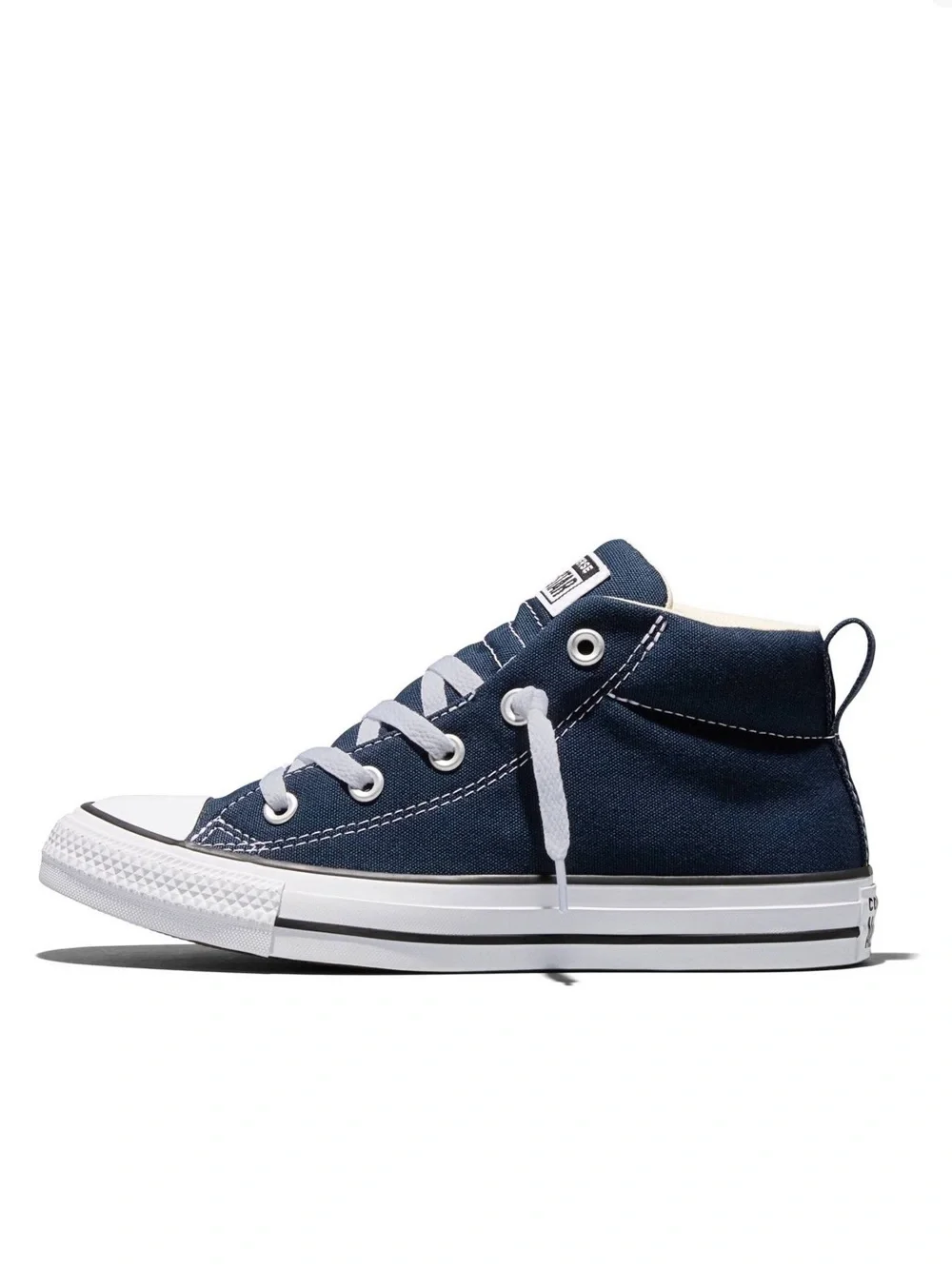 Converse sneakers ox