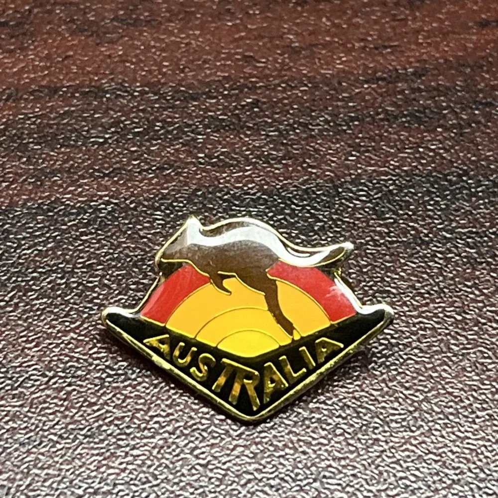 Australia Kangaroo‎ Boomerang Lapel Hat Pin