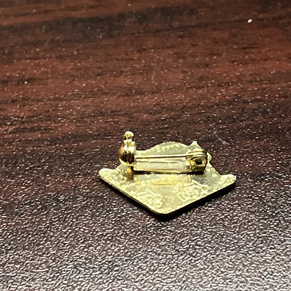 N/A front pin