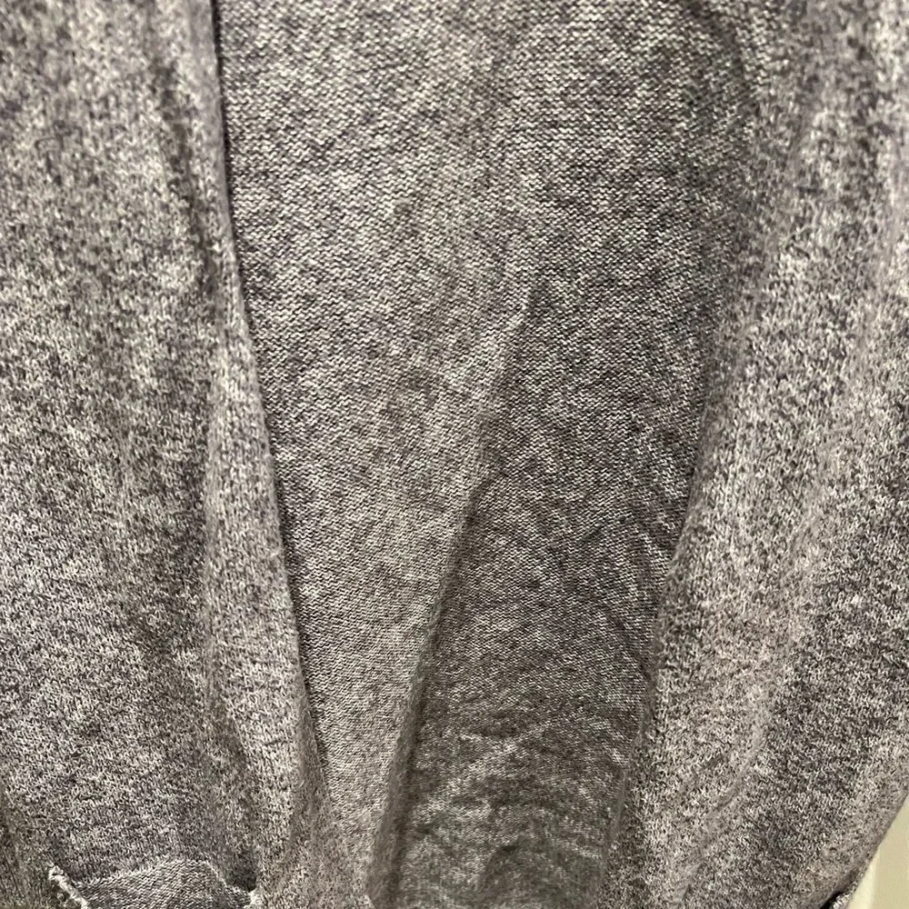 Old Navy grey open front cardigan with pockets girl’s size XL/14‎