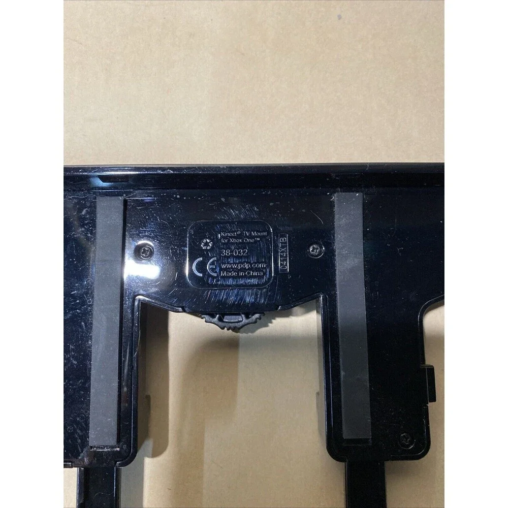 Xbox One Kinect Camera Motion Sensor Bar Black - Model 1520‎ With TV Mountain