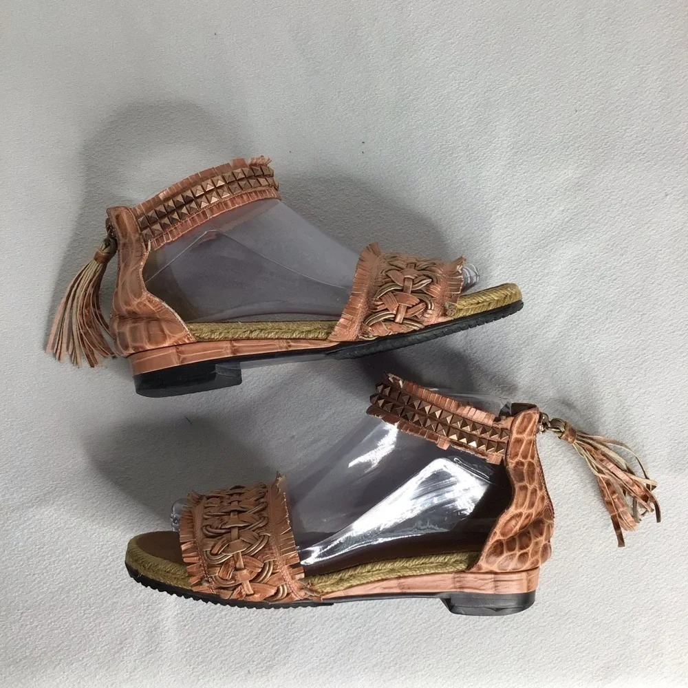 Lanvin Collection step into