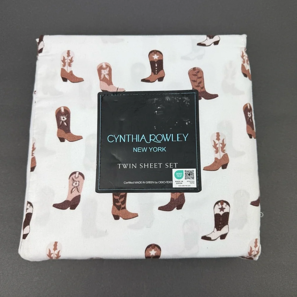 Cynthia Rowley New York Twin Sheet Set‎ with Cowboy Cowgirl Western Boots New