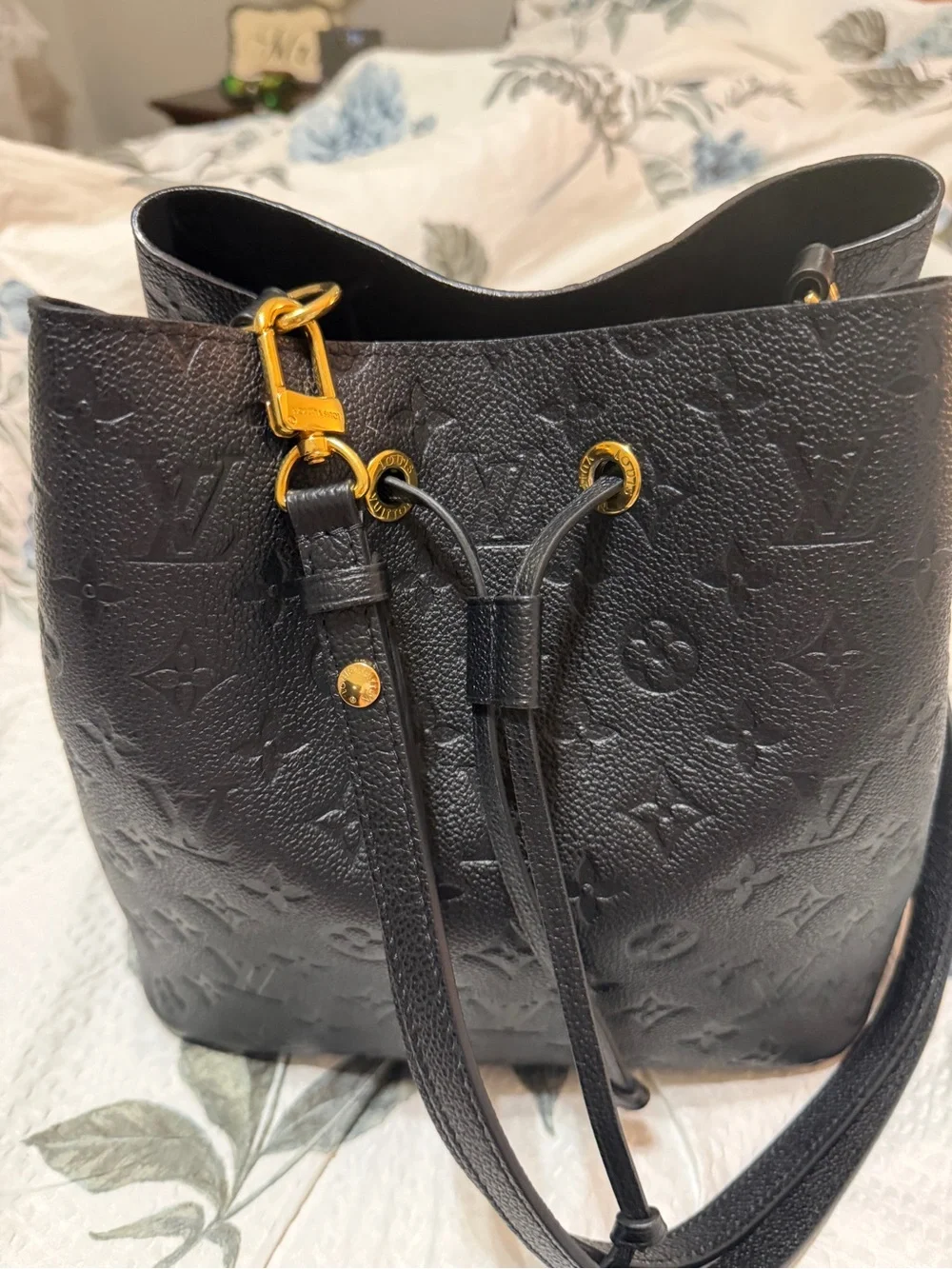 Louis Vuitton beautiful néonoé