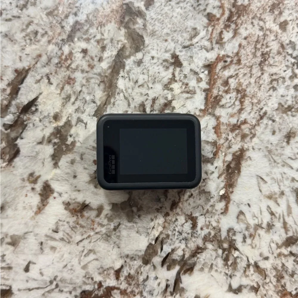 GoPro sleek black