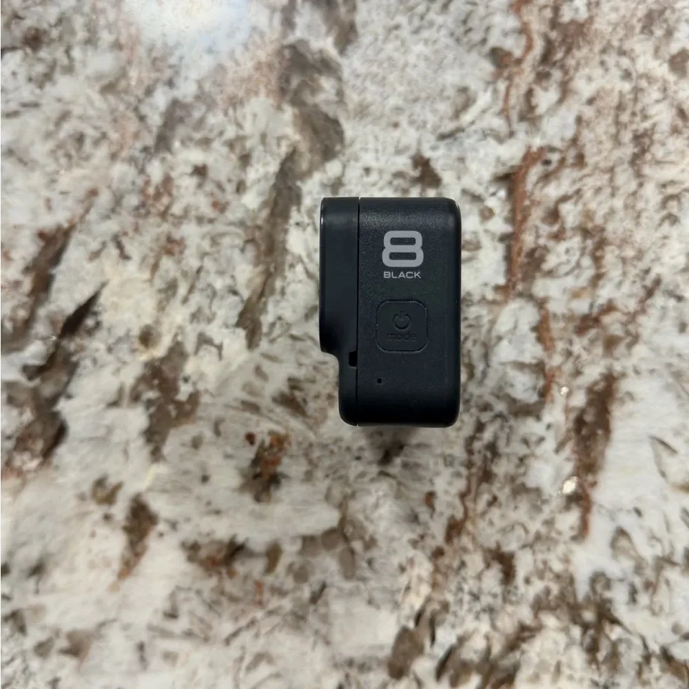 GoPro sleek black