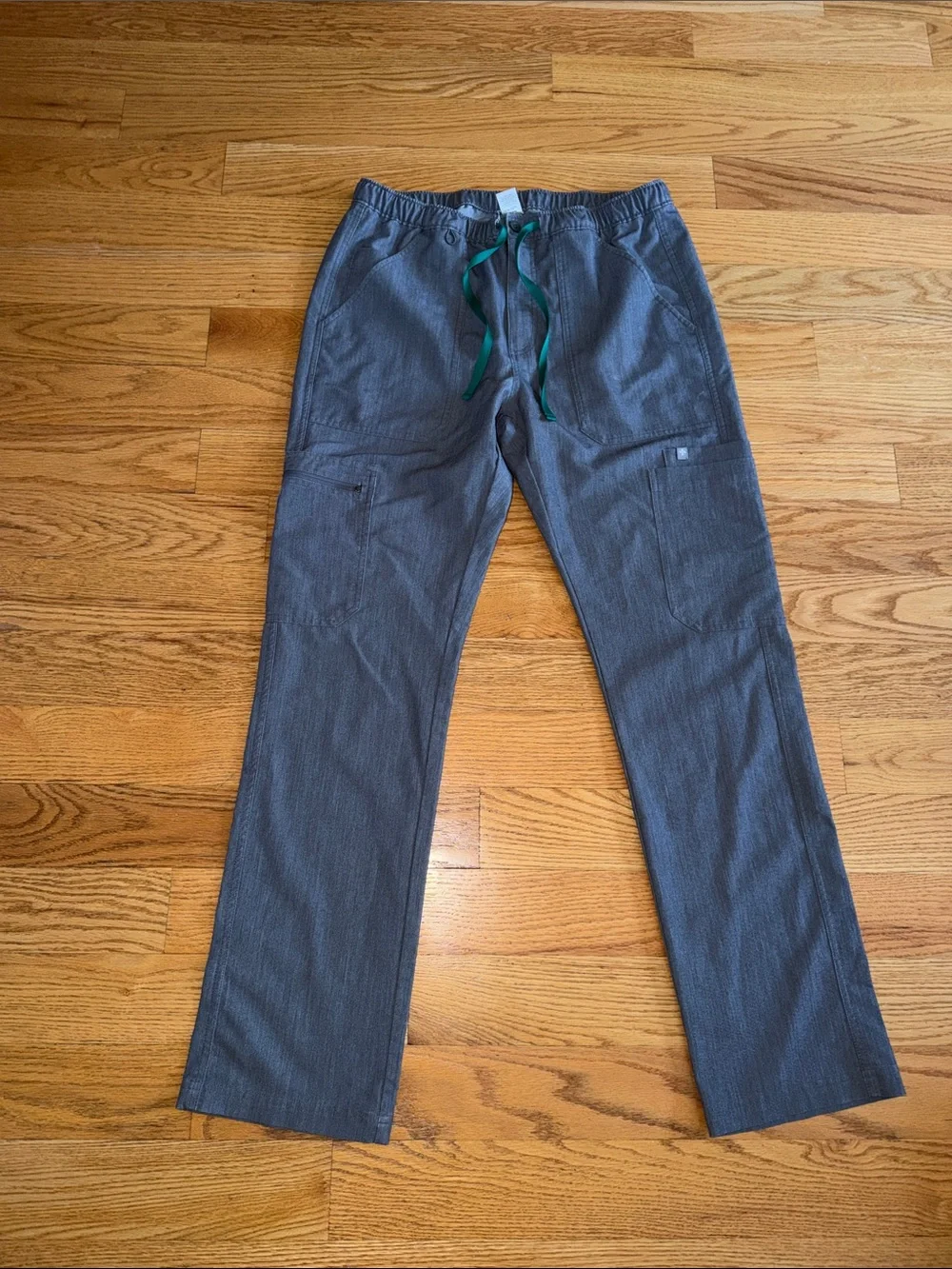 Figs grey scrub
