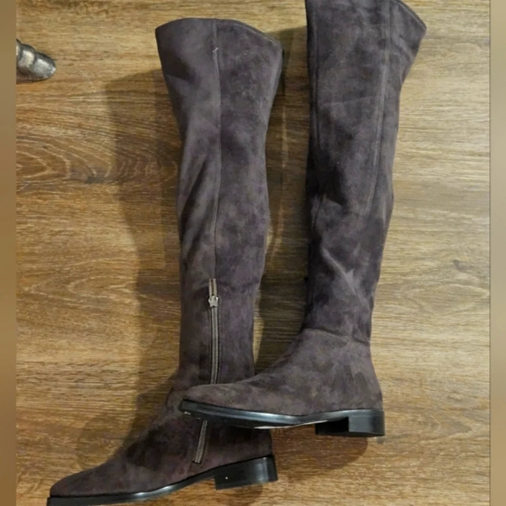 Vince Camuto camuto sleek height