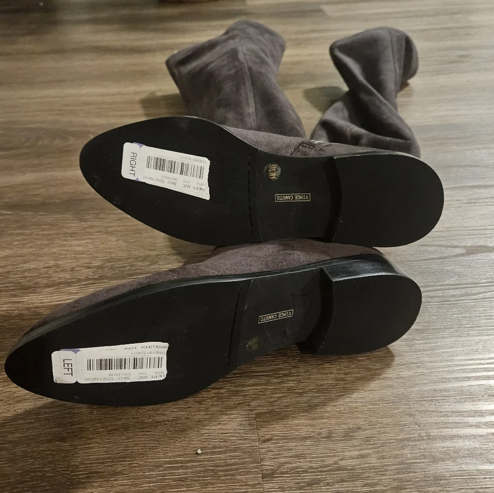 Vince Camuto minimalist nwt easygoing