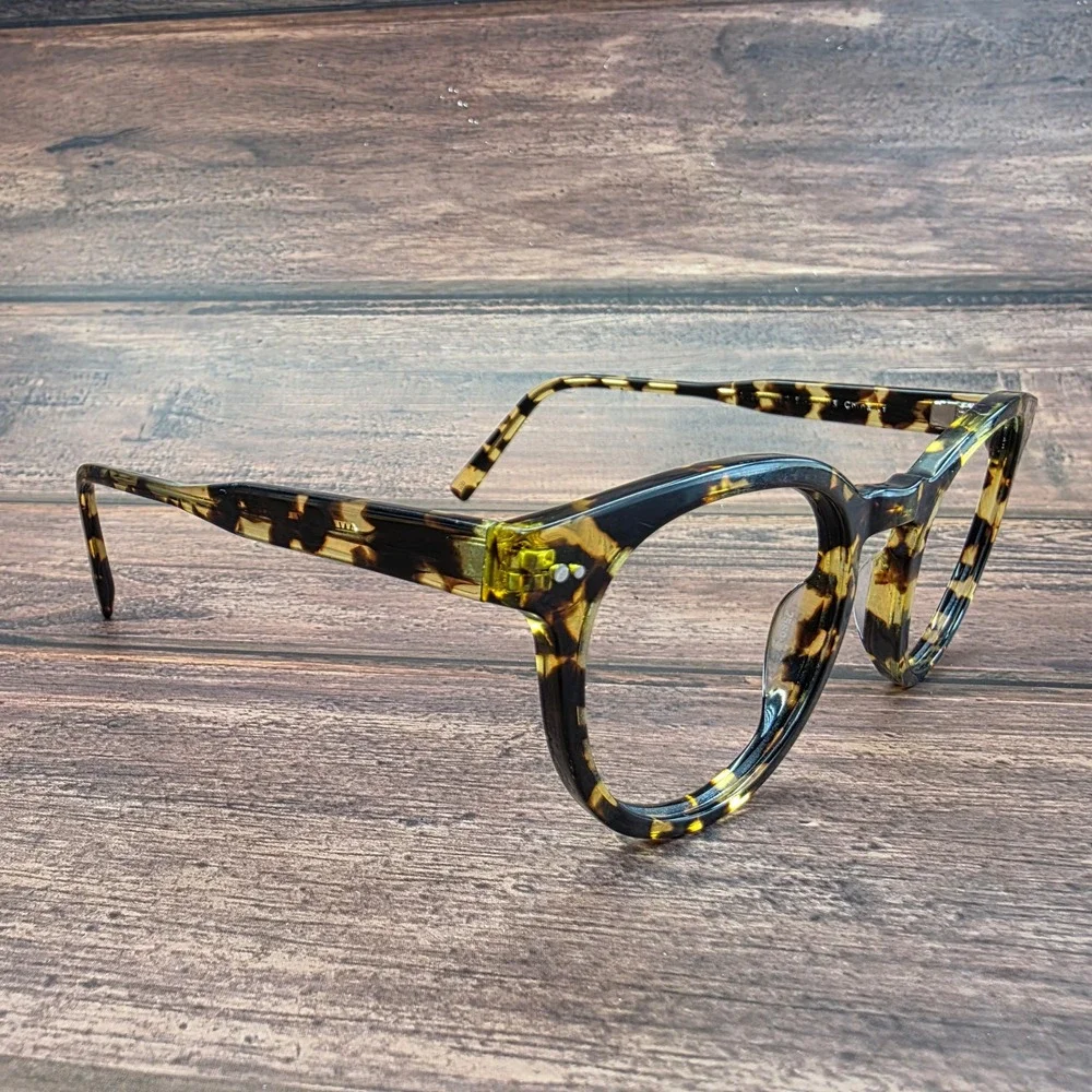 Warby Parker Hayes W 197 Tortoise Shell Round Eyeglasses 51-21-145