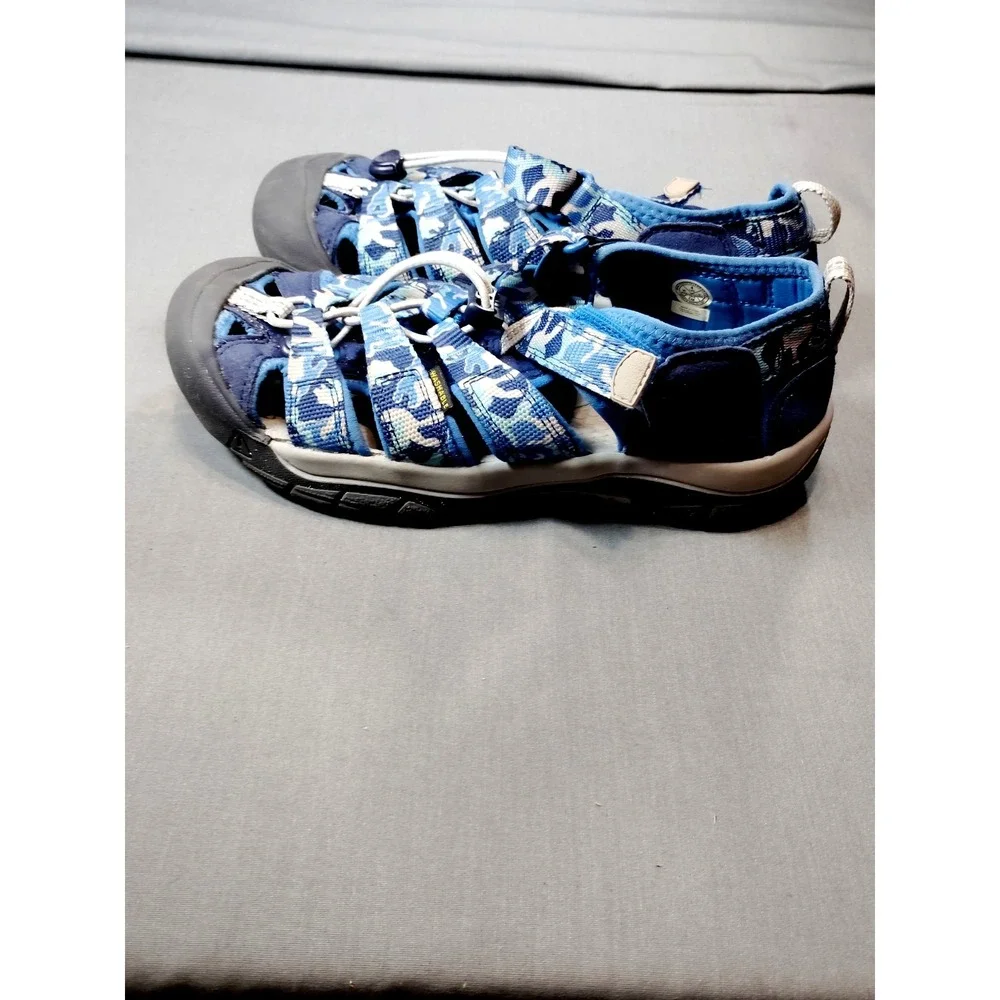 Keen sports waterproof