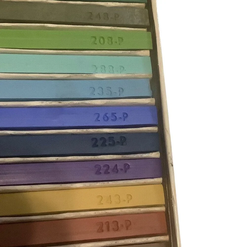 Vtg Design NuPastel 24‎ Color Assorted Firm Pastel Color Sticks MISSING 1 Color