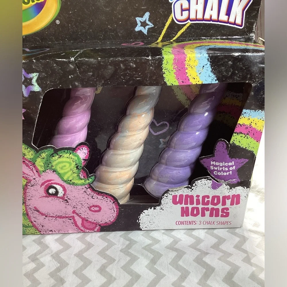 Crayola Unicorn Horn Chalk Set 2