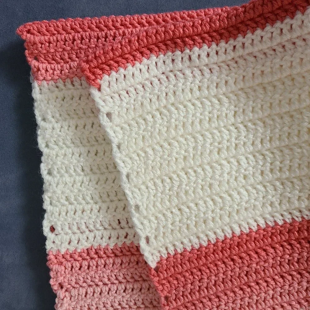 Vintage Handmade Knit Crochet Pretty Pink Afghan Throw Lap Blanket New Baby Gift