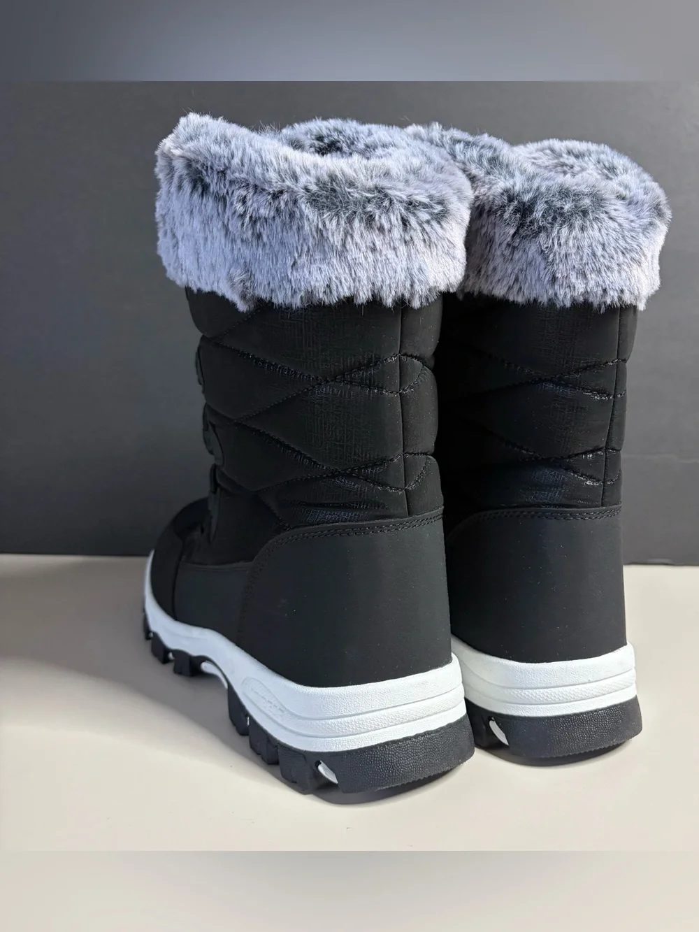 N/A stylish black