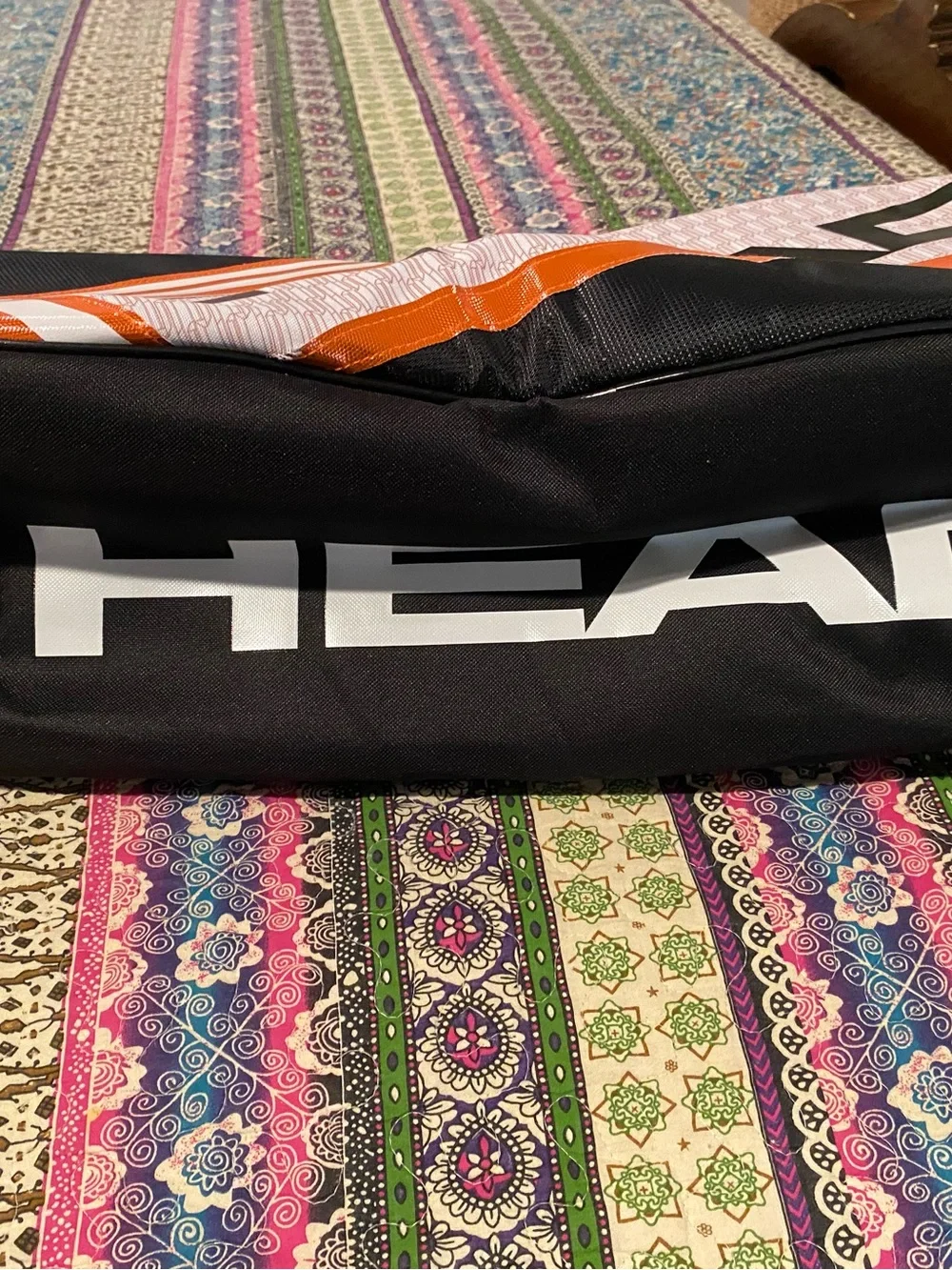 Head spacious duffel