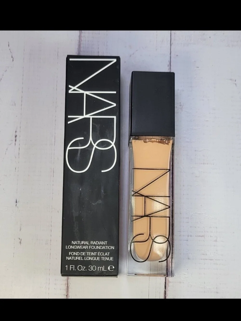 NARS Natural Radiant Longwear Liquid Foundation BNIB