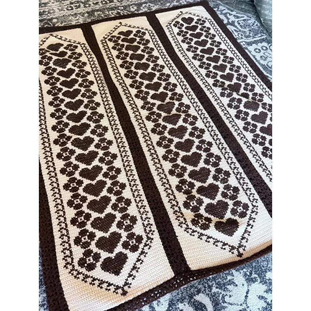 Unbranded handmade vintage