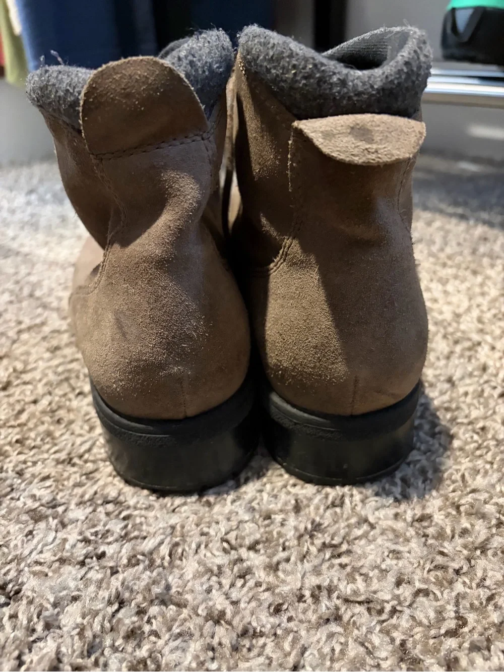 Clarks suede boots