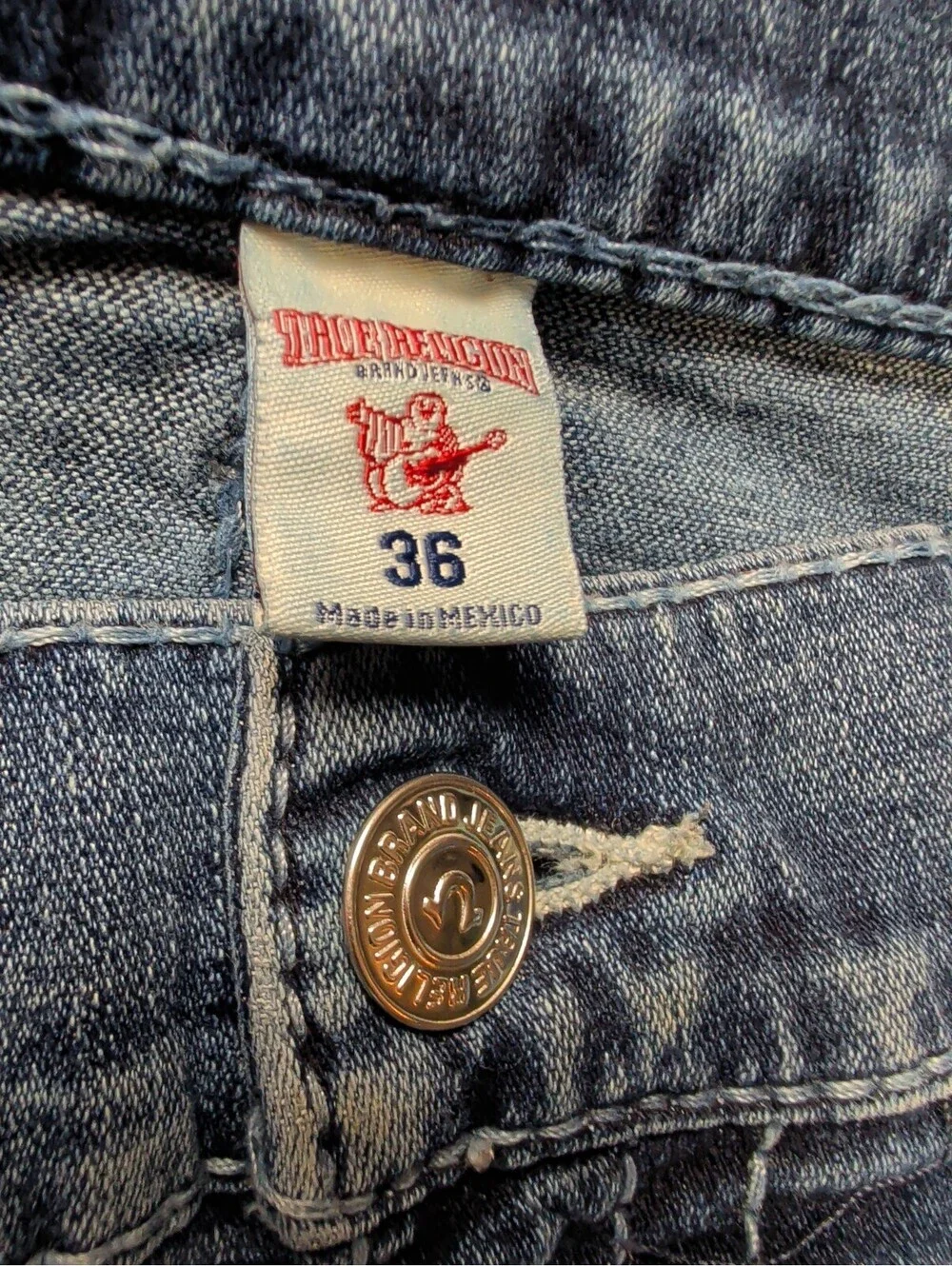 True Religion look world