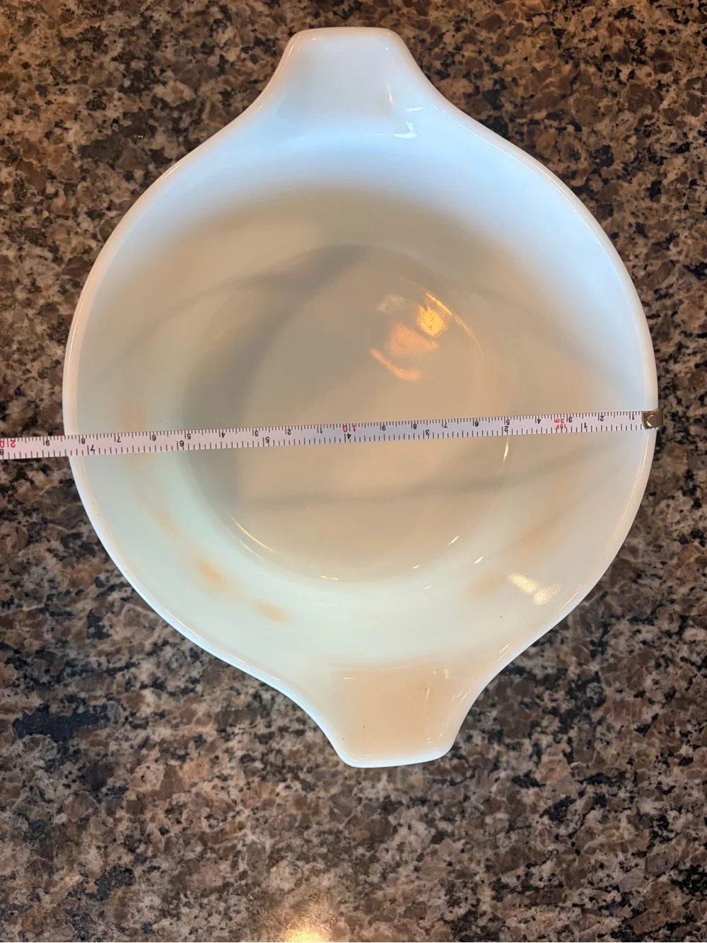 Pyrex White 1 1/2 Quart Milk Glass Casserole with Orange Star Pattern