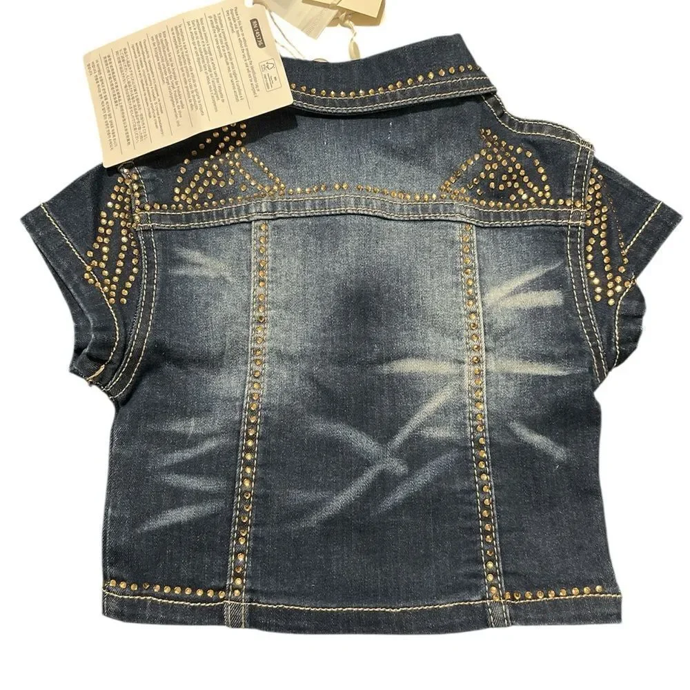 Fun & Fun this trendy