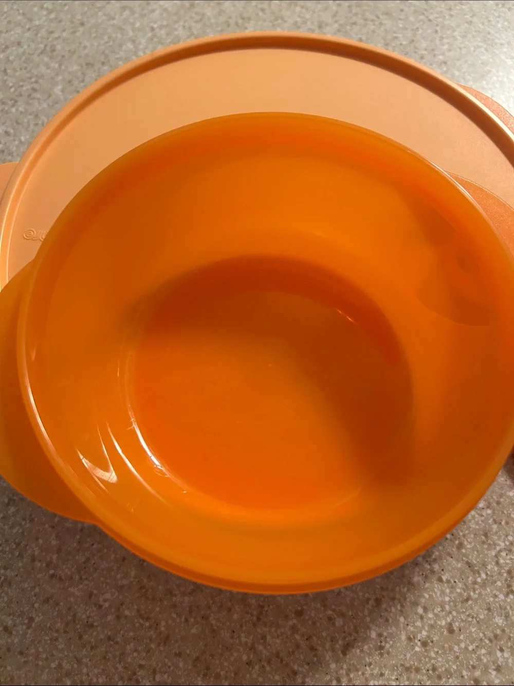 Tupperware microwave safe
