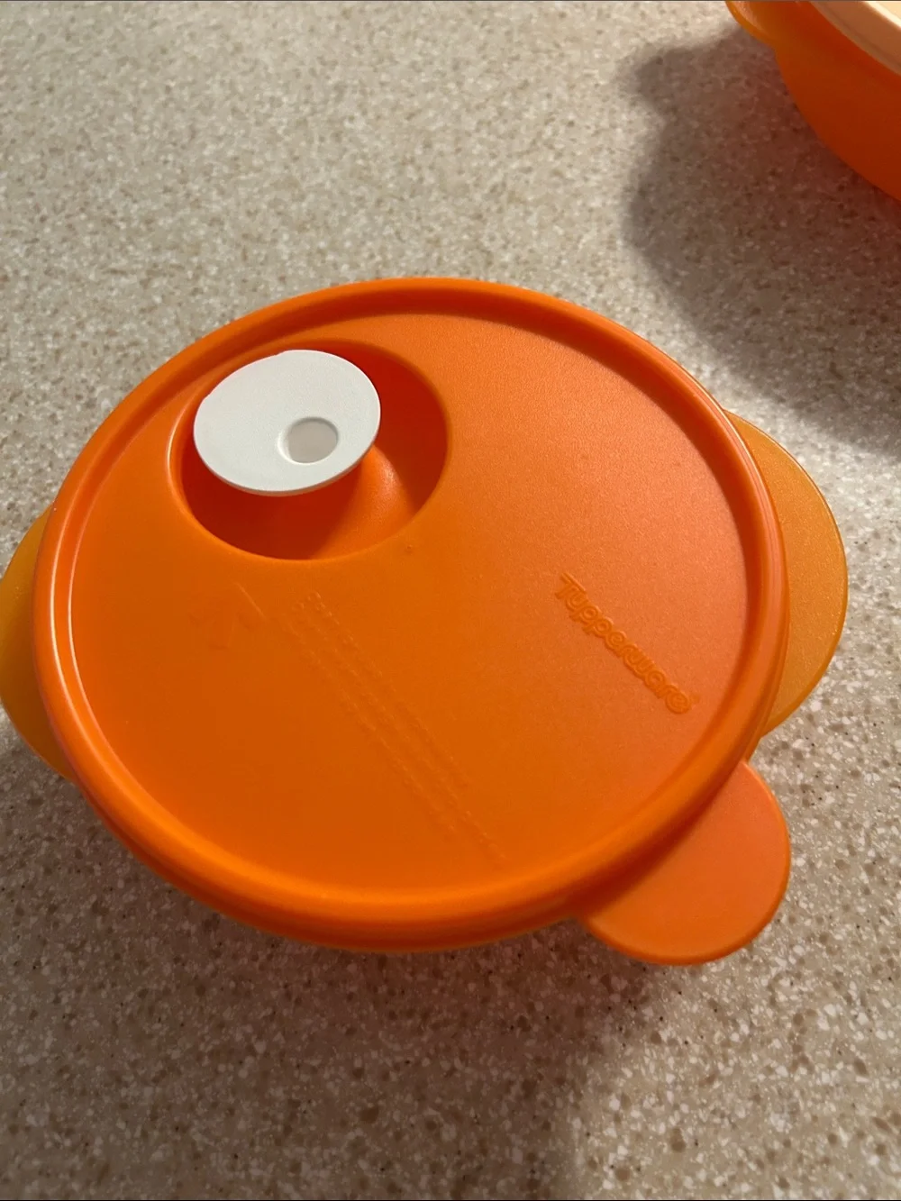 Tupperware microwave safe