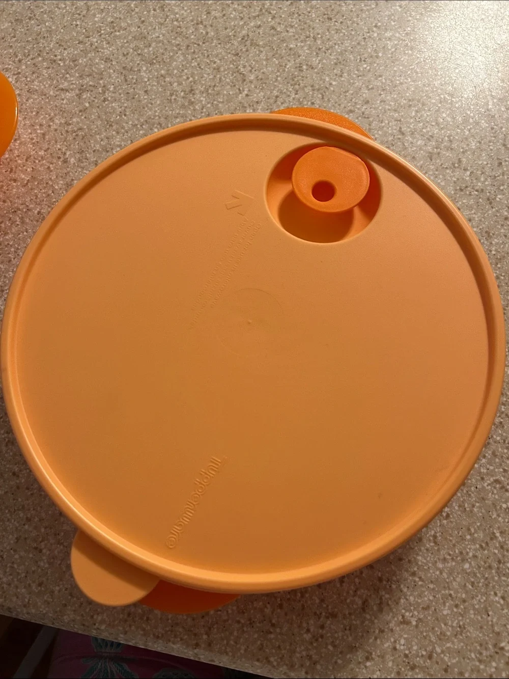 Tupperware microwave safe