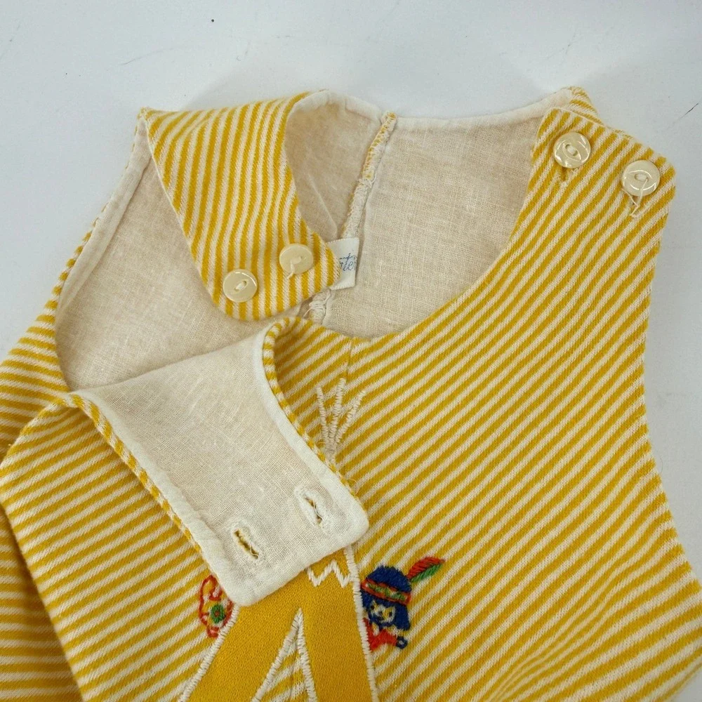 Carters button teepee