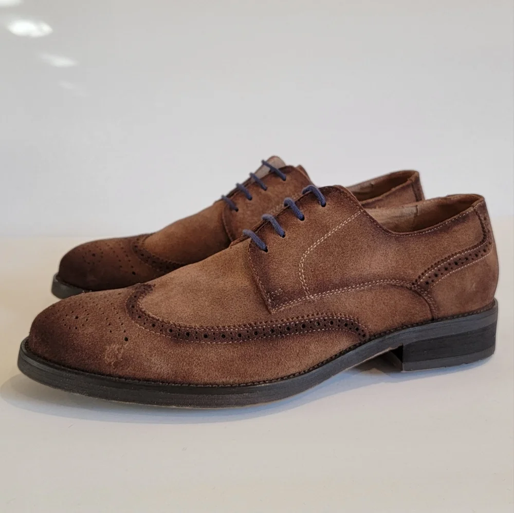 Robert Grahams Mens 10 Like new maybe worn once dress shoes