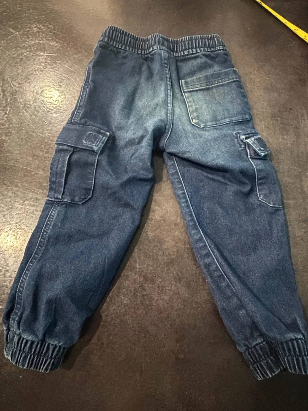 GAP classic cargo