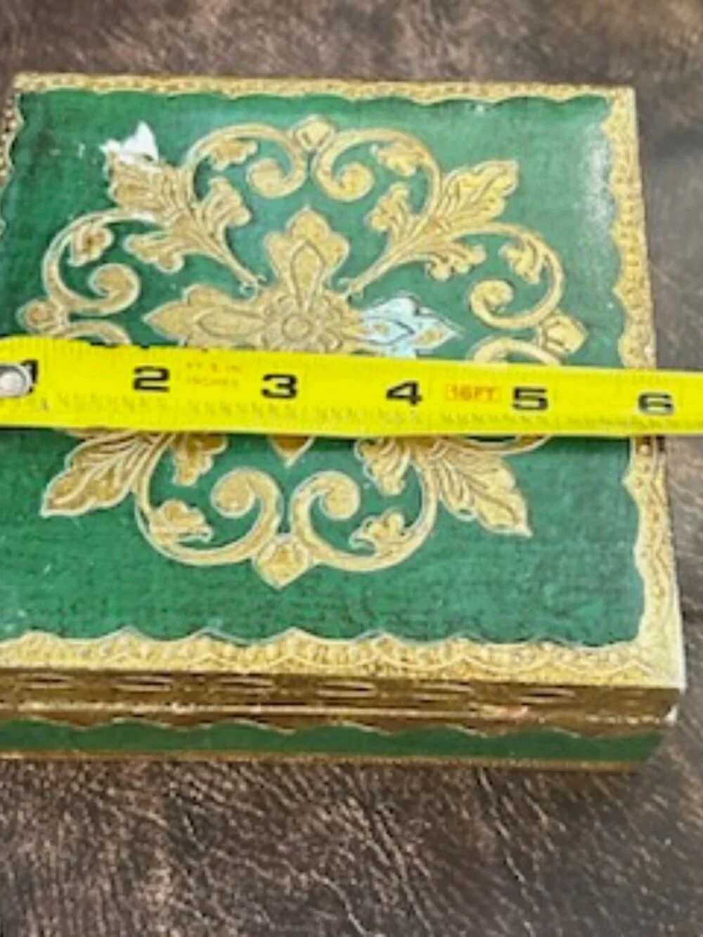N/A floral trinket