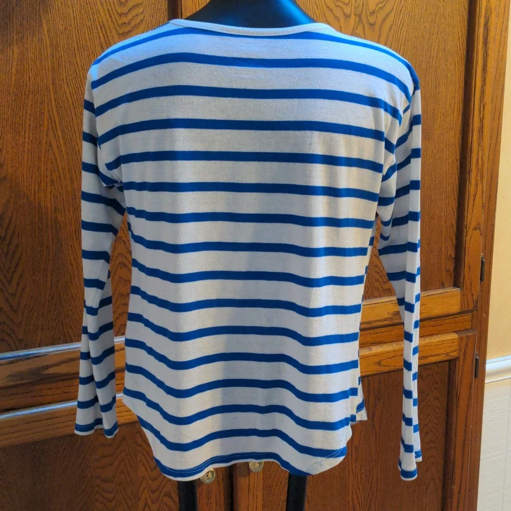 Justice blue white