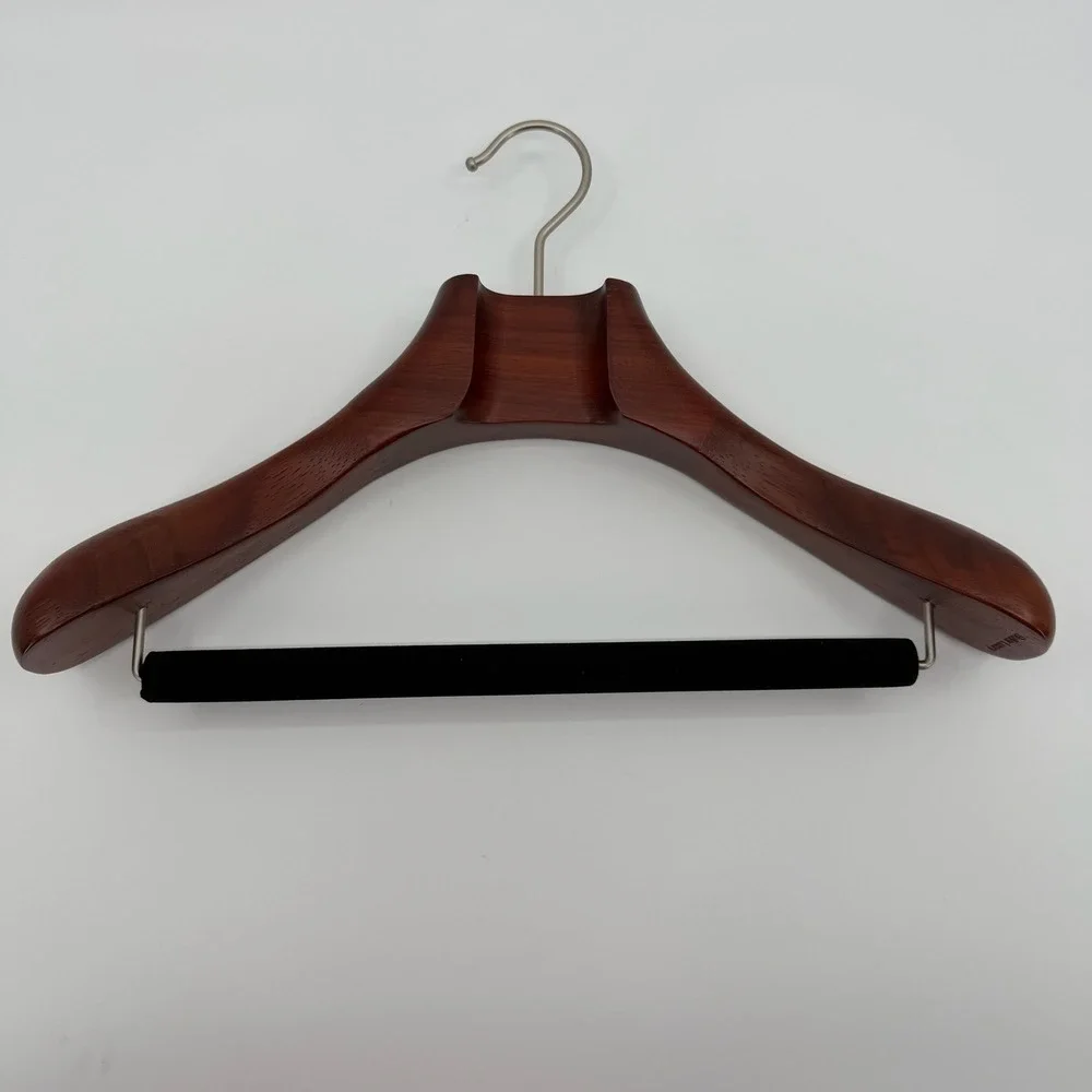 Butler Luxury Tailor Made Suit Hanger Wooden Velvet Trouser Bar Wide Shoulder