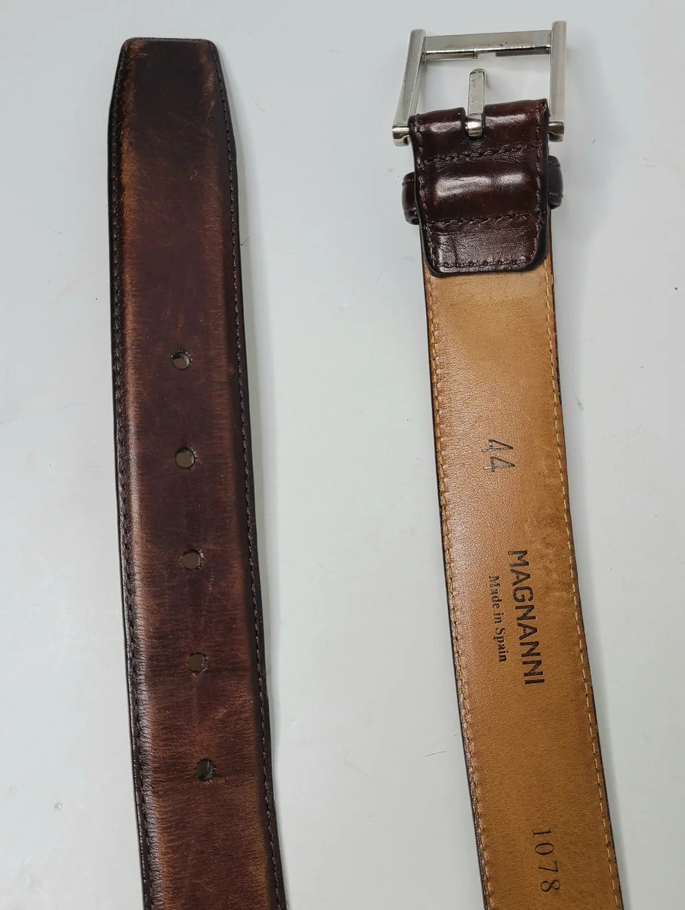 Magnanni Made In Spain Distressed Genuine Leather Belt