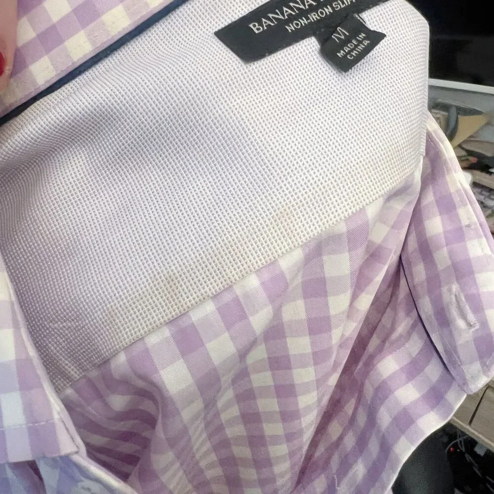 Banana Republic brand banana