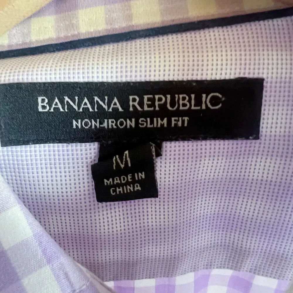 Banana Republic brand banana