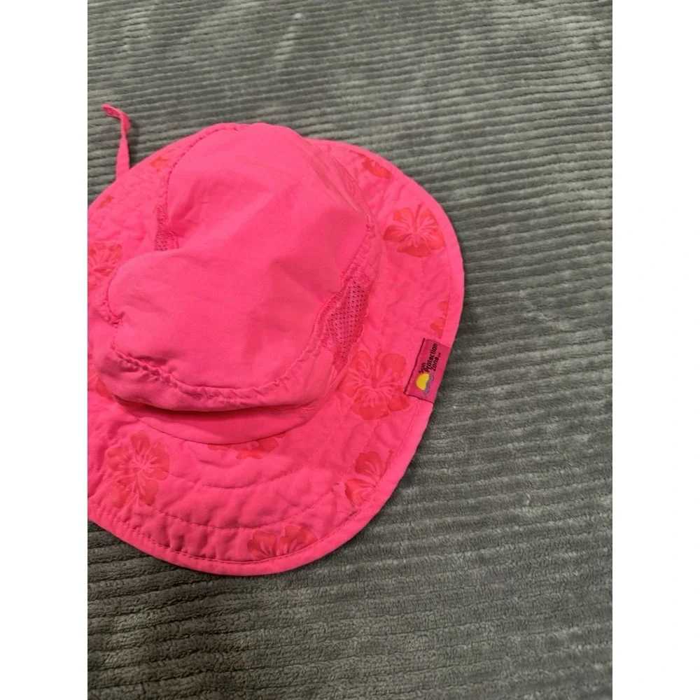 Hattie Carnegie will hat