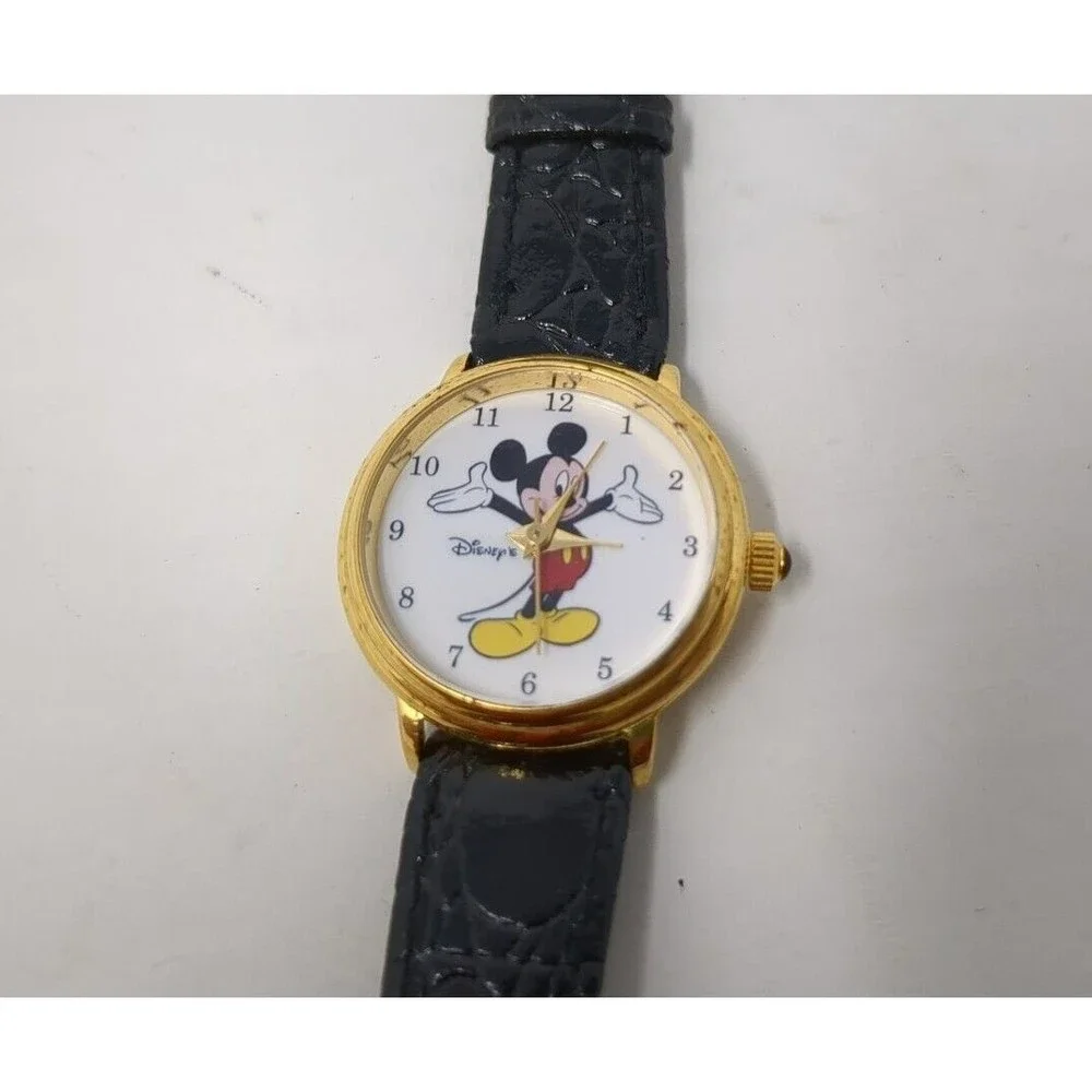 Walt‎ Disney Mickey Mouse Girls / Women Thin Wrist Watch Leather Band VTG