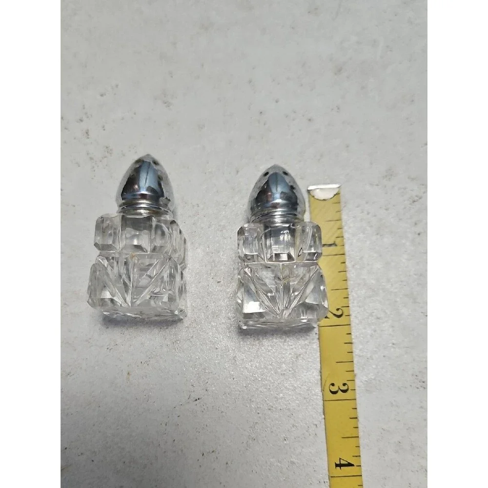 Vintage Cut Crystal Salt and Pepper Shakers - Clear Glass with Silver Tone Tops