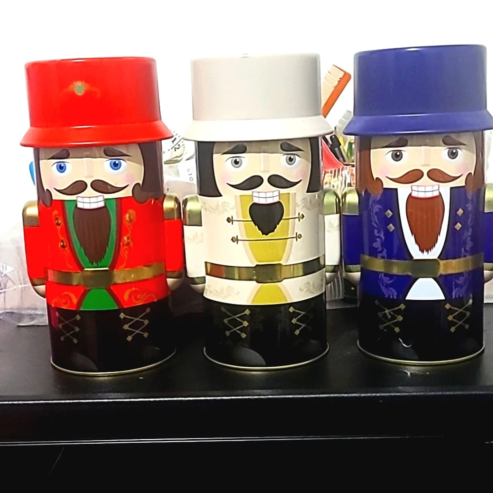 N/A nutcracker cookie