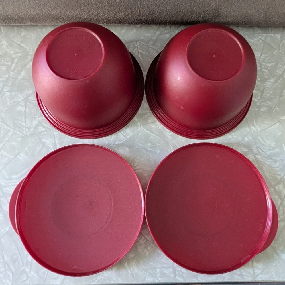 Tupperware 550ml snack
