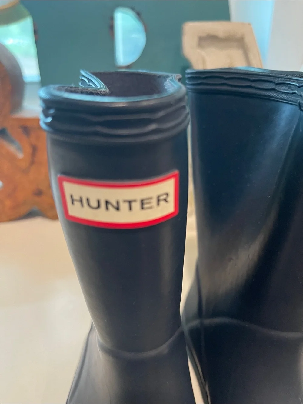 Hunter iconic rubber