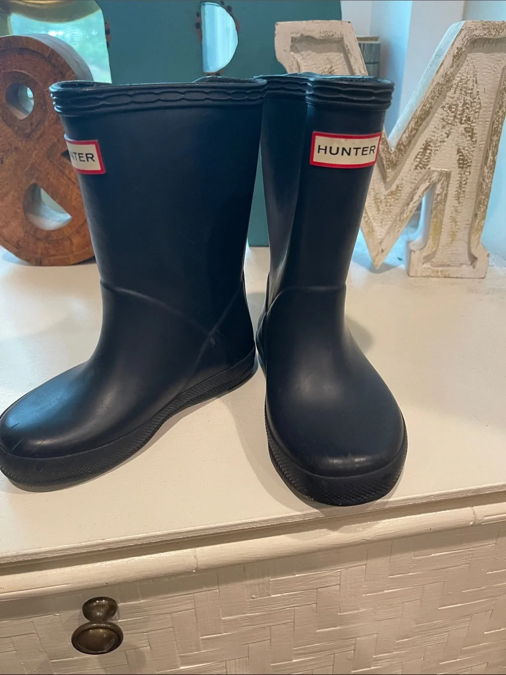 Hunter iconic rubber