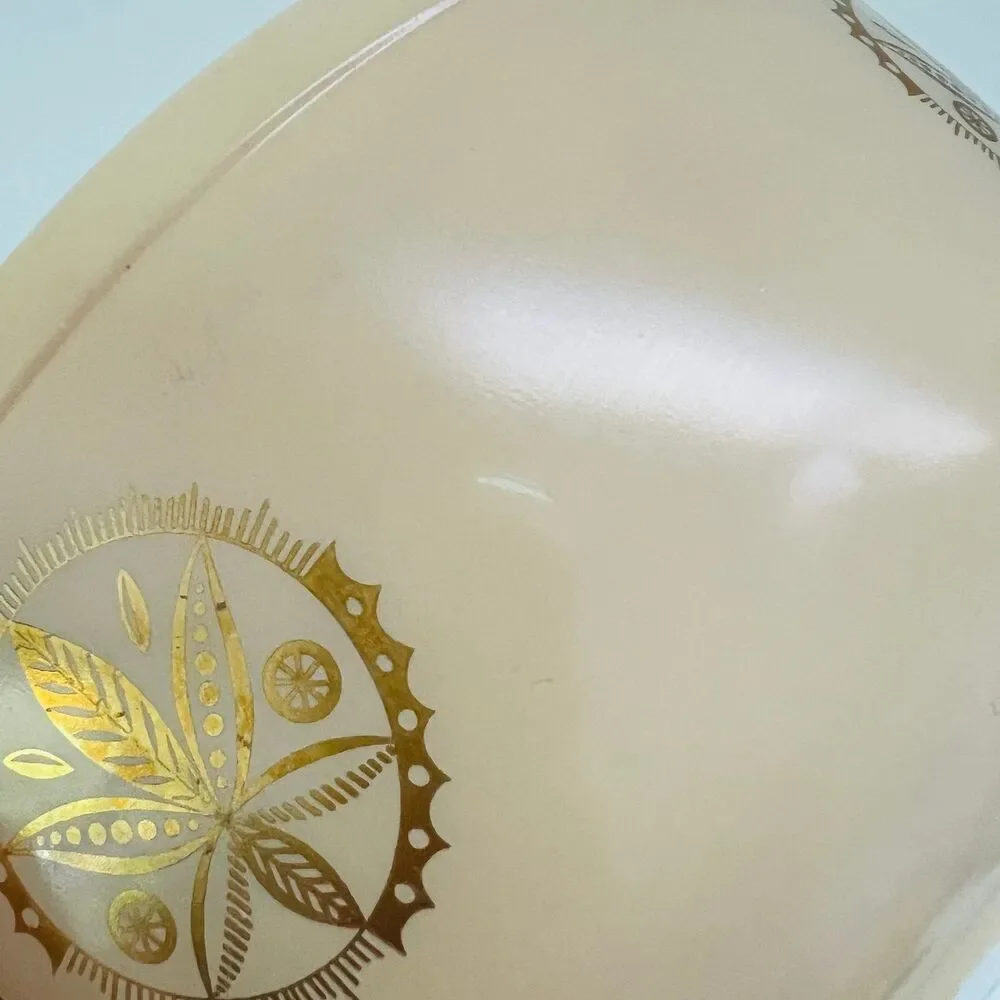 PYREX Beige Gold Folk Art Hex Signs 404 Mixing Bowl 4-Quart
