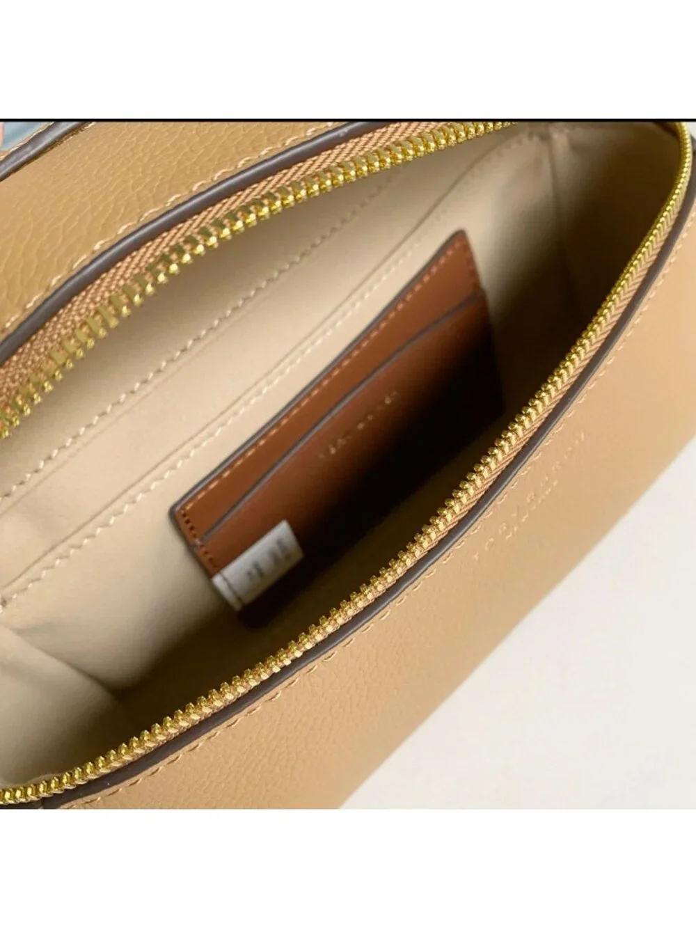 Tory Burch tory burch