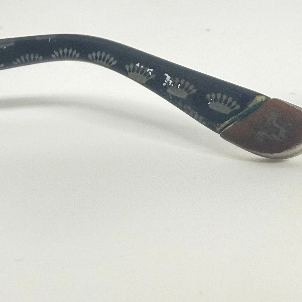 Juicy Couture measurements lens