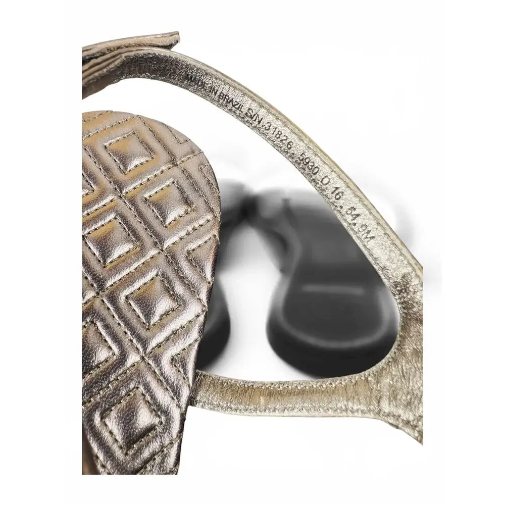 Tory Burch tory burch