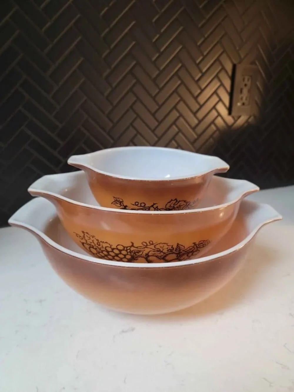 MCM 1970s Vintage Pyrex 